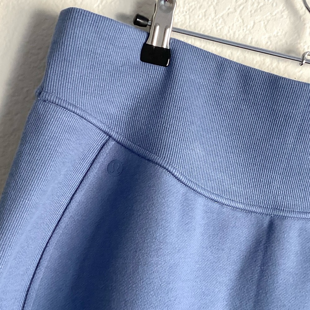 \Lululemon\ NWT Scuba HR Mini Skirt - Picture 12 of 14